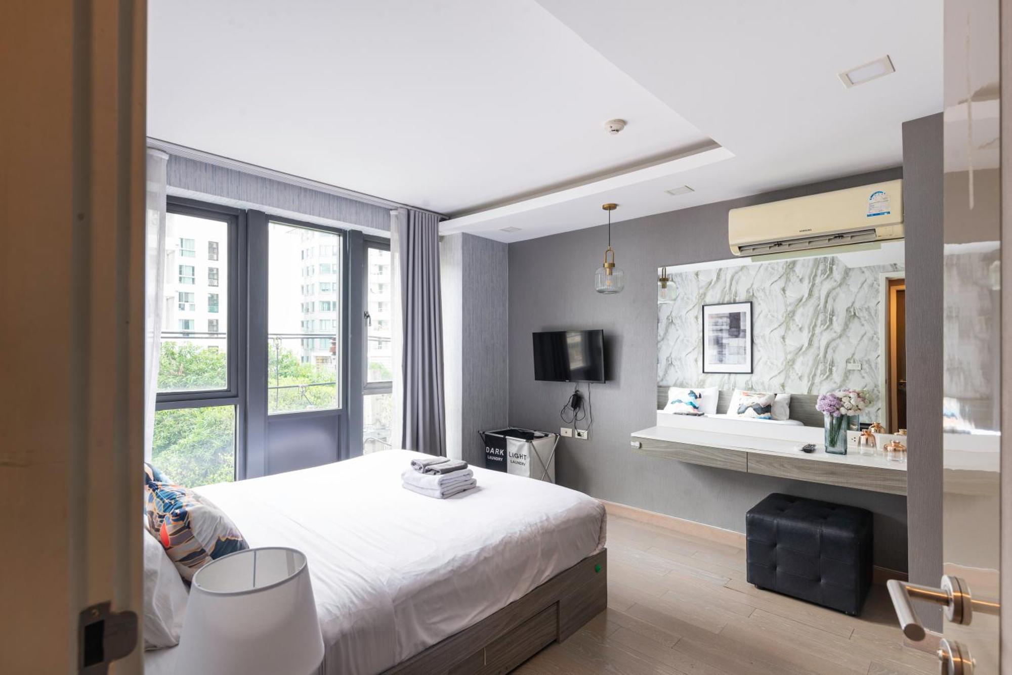 Appartement Dazzle Sukhumvit 7 By Lefoyer à Bangkok Extérieur photo