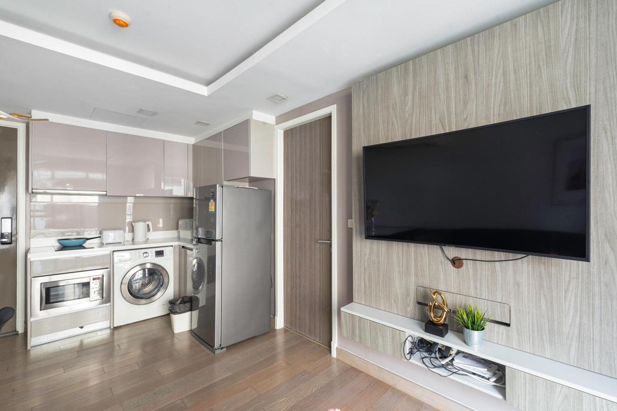 Appartement Dazzle Sukhumvit 7 By Lefoyer à Bangkok Extérieur photo